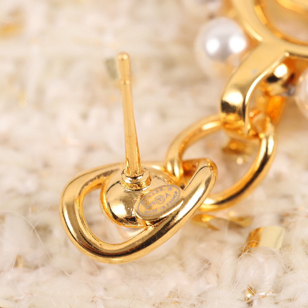18K Chanel Square Pearl Pendant Earrings