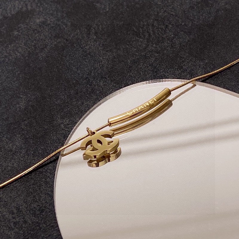 18K Chanel Gold Necklace