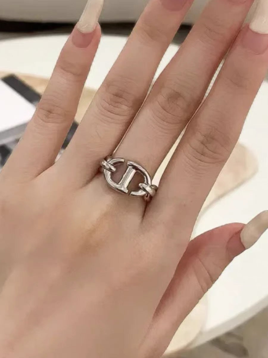 18K Farandole Hermès Ring