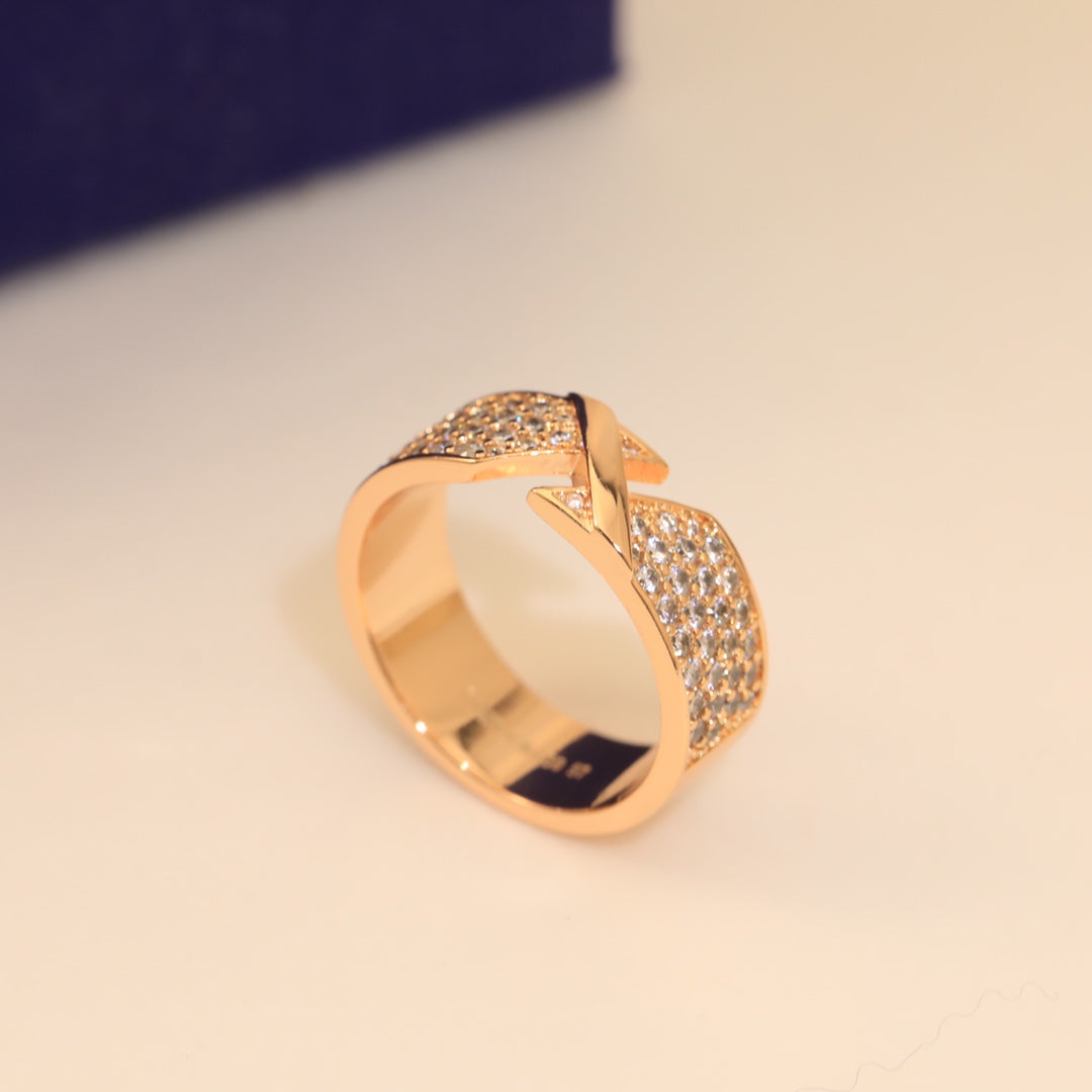 18K Chaumet Liens Diamond Ring