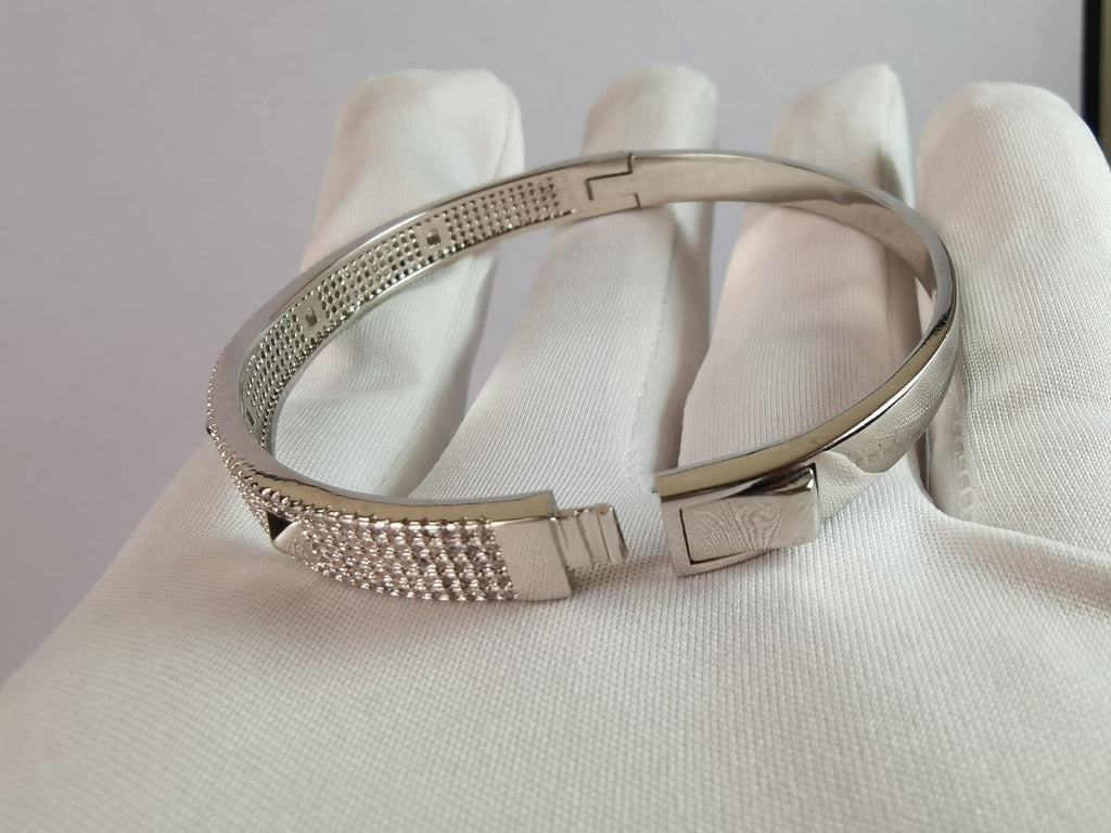 18K Collier De Chien Diamond Hermès Bracelet