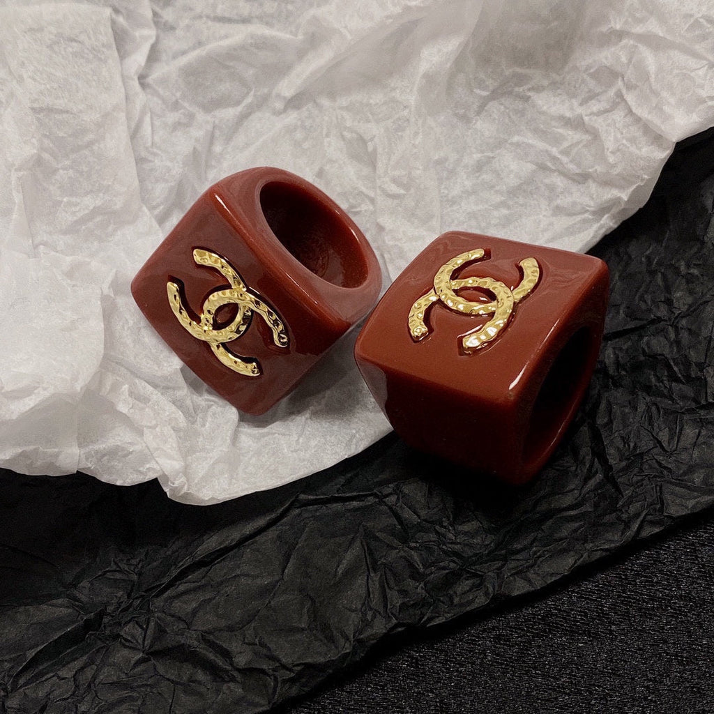 18K Chanel Vintage Red Ring