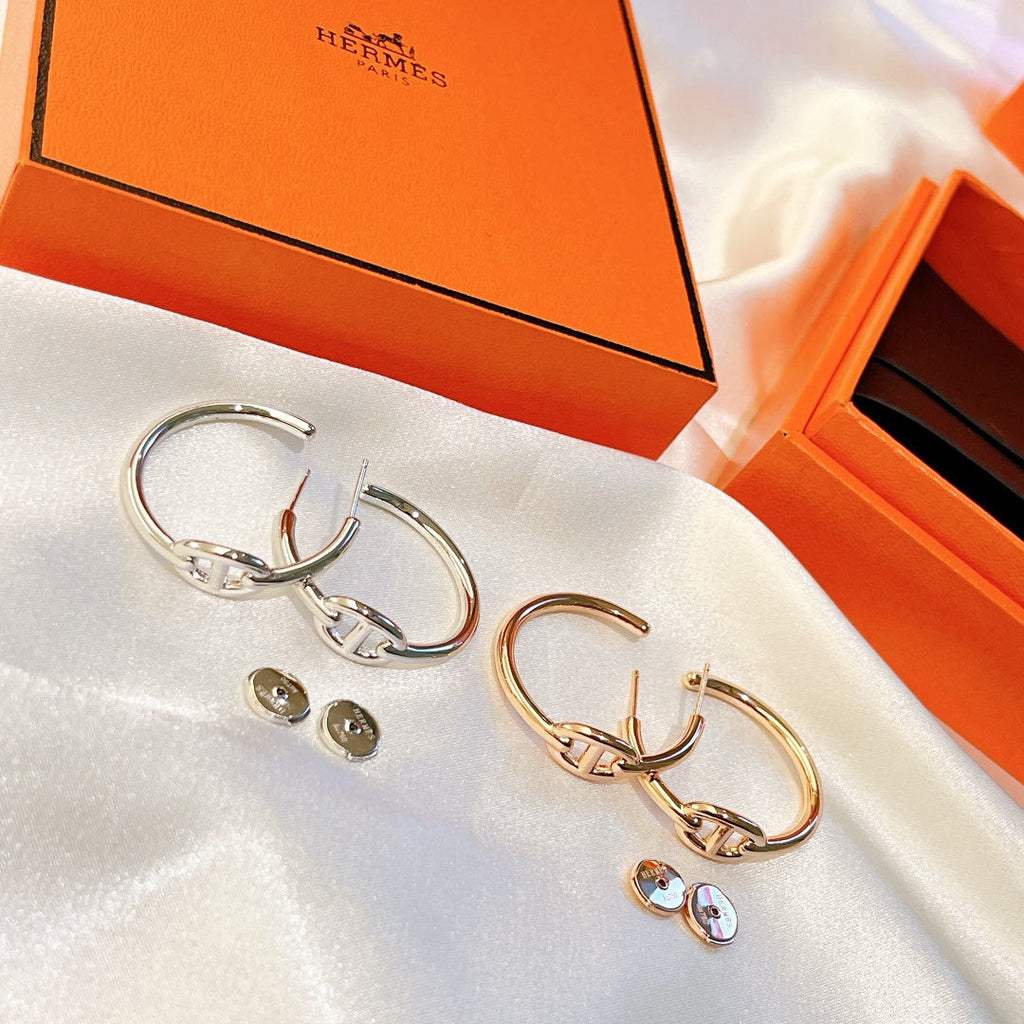 18K Chaine D'Ancre Hermès Earrings