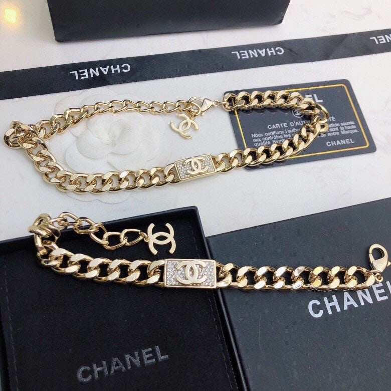 18K Chanel Diamonds Chain Necklace