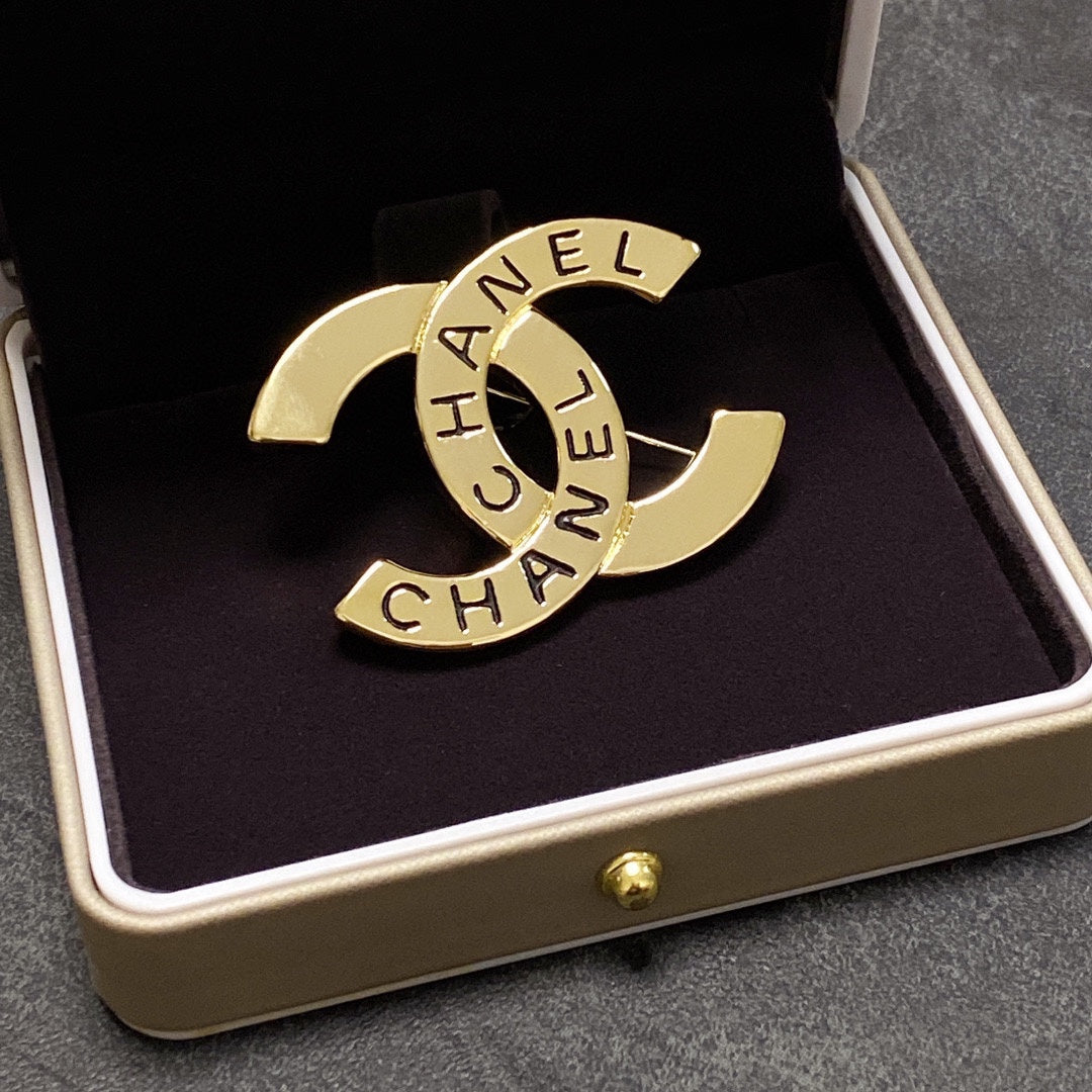 18K Chanel Script Brooch