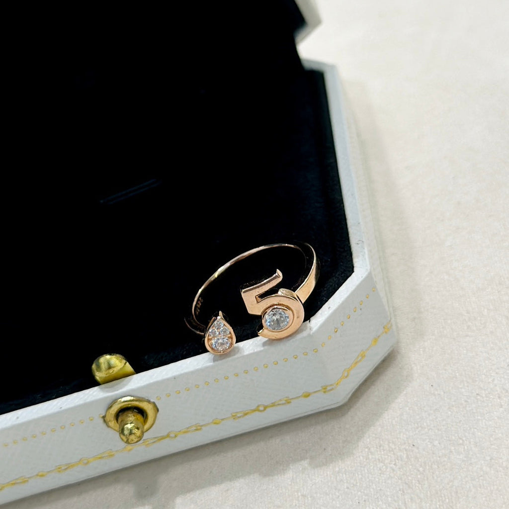 18K Chanel No.5 Ring