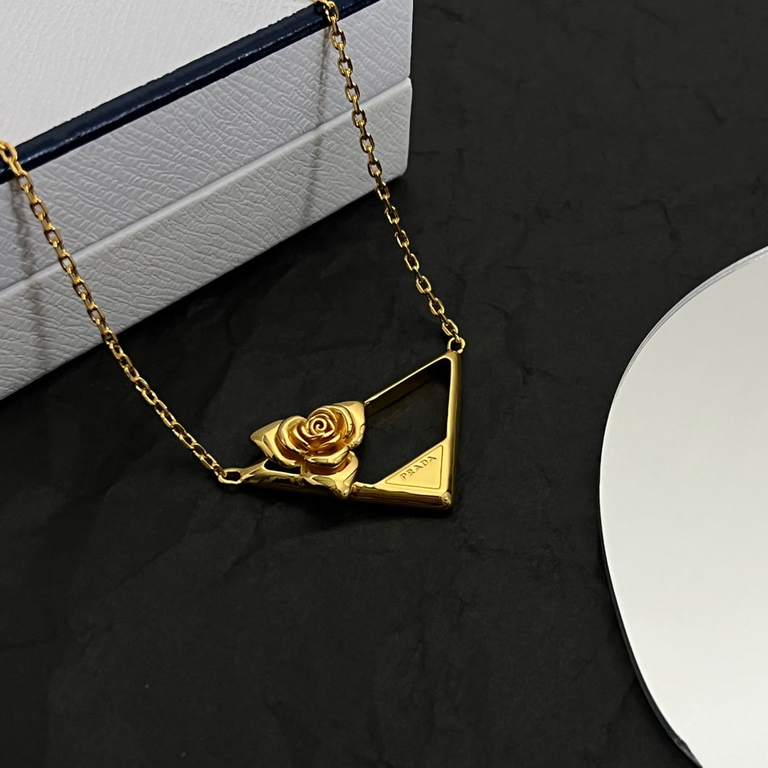 18K Dior Victoire De Castellane Necklace