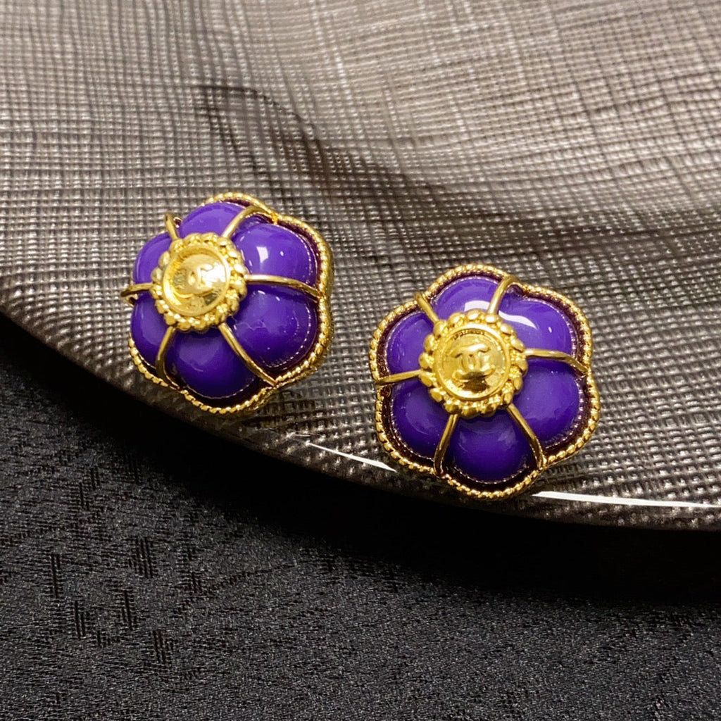 18K Chanel Purple Flowers Earrings
