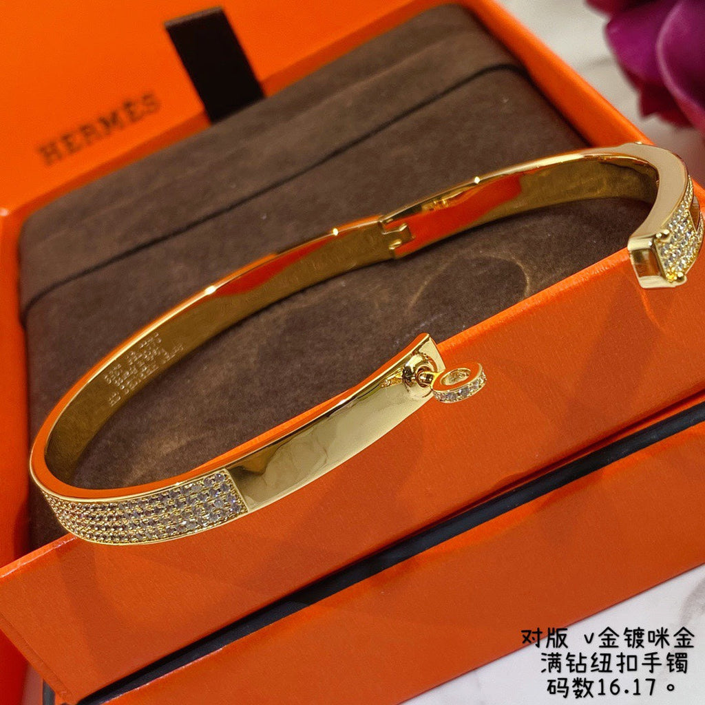 18K Yellow Gold Kelly Diamonds Hermès Bracelet
