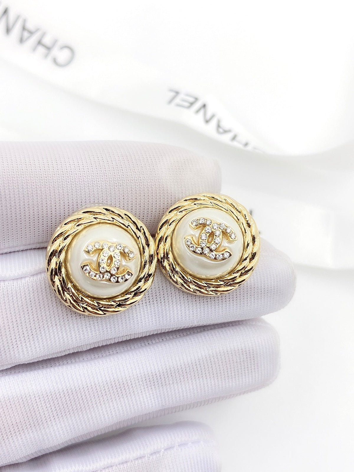 18K Chanel White Pearl Earrings