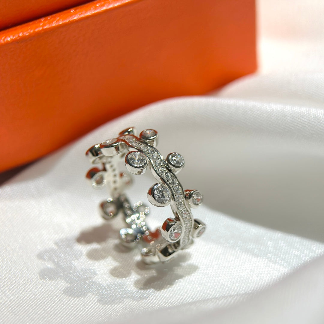 18K Vine Flower Dewdrops Diamond Hermès Ring