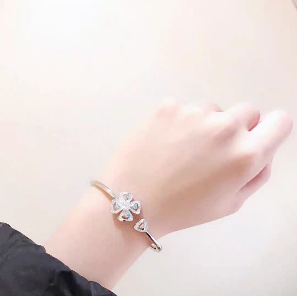 18K BVLGARI Fiorever Diamonds Bracelet