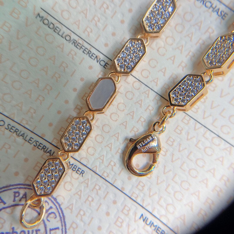 18K BVLGARI Serpenti Eyes on Me Necklace