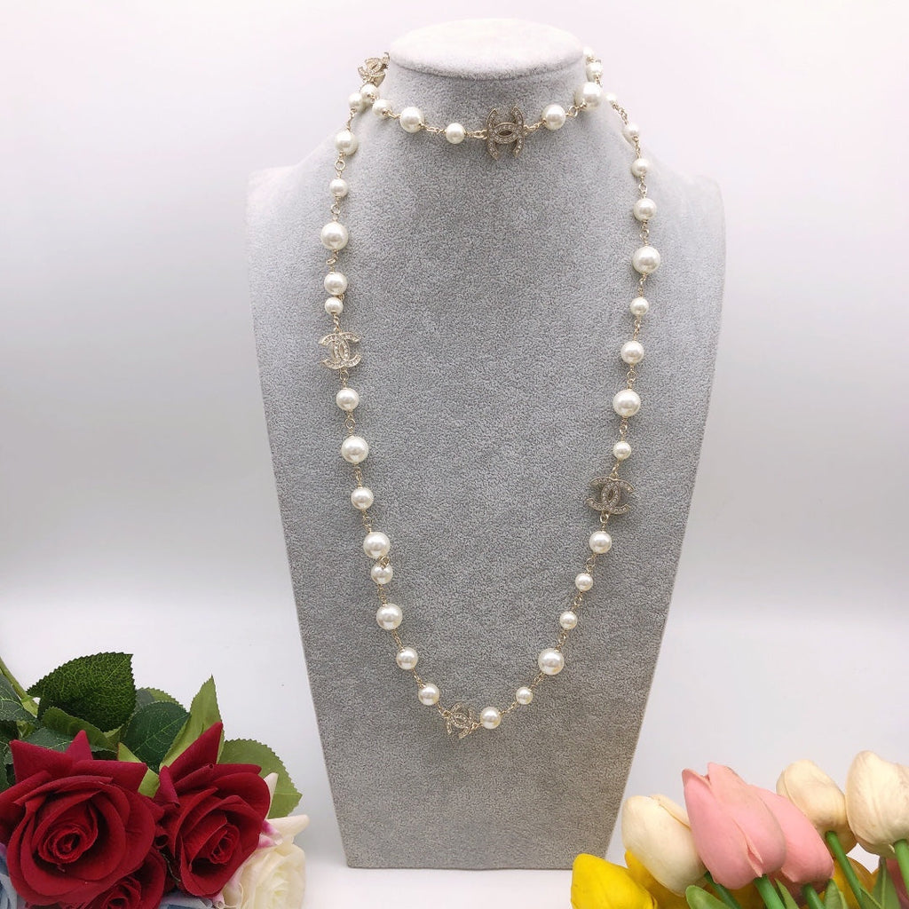 18K Chanel Long Pearls Necklace