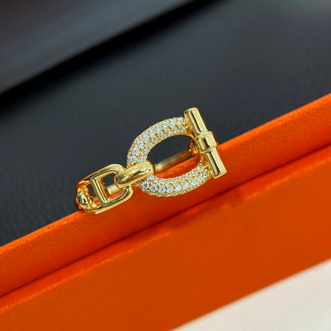 18K Adage Hermès Ring