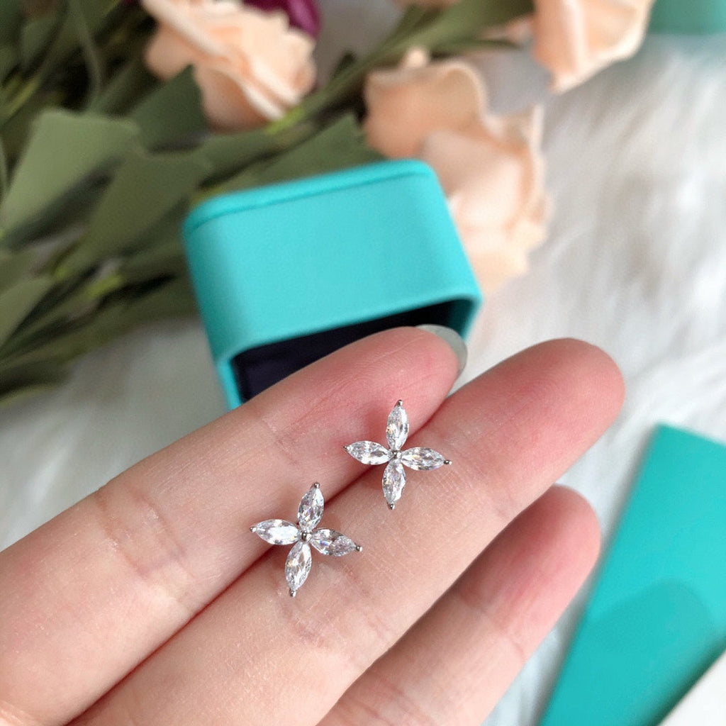18K Tiffany & Co. Victoria Earrings