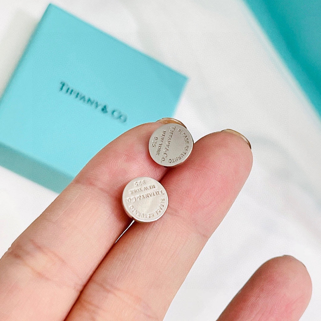 18K Return to Tiffany & Co. Circle Stud Earrings