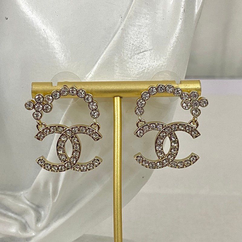 18K Chanel Diamond Earrings