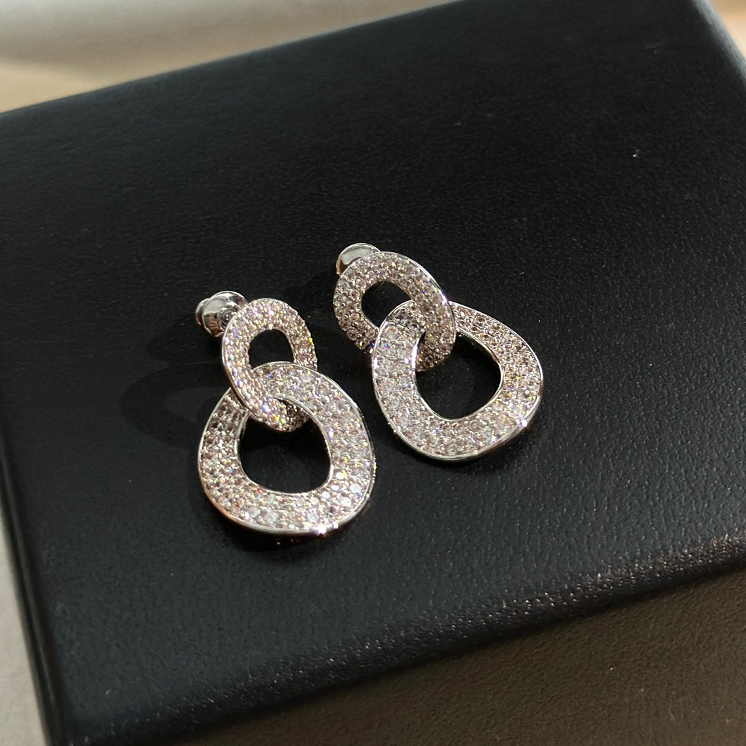 18K Van Cleef & Arpels Olympia Diamonds Earrings