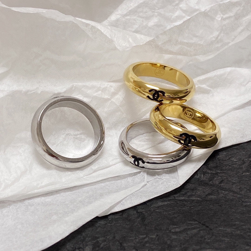 18K Chanel Coco Ring