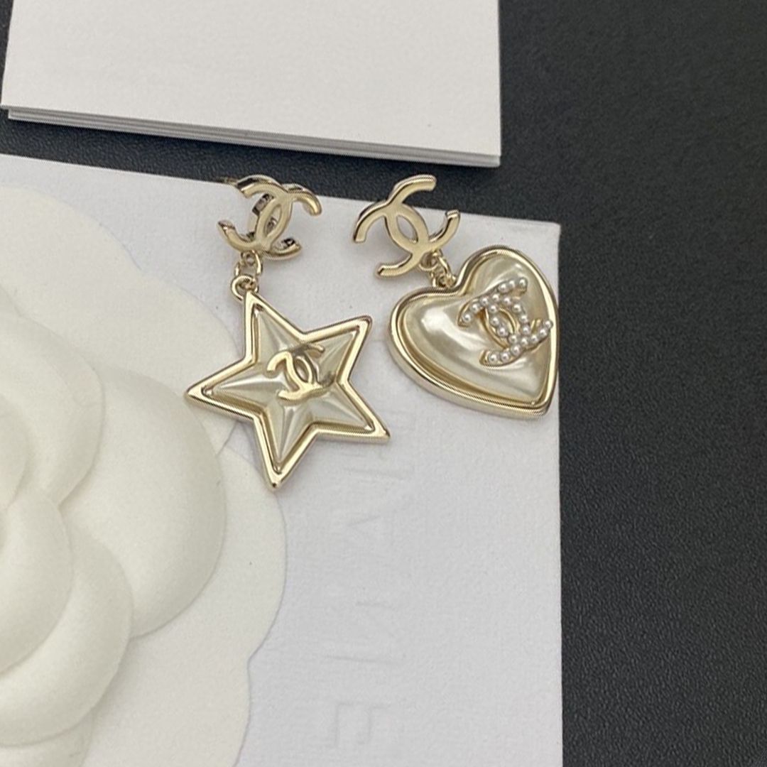 18K Chanel Heart & Star Earrings