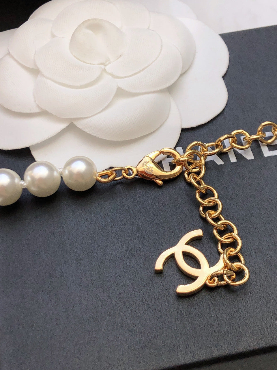 18K Chanel Pearl Chain Necklace
