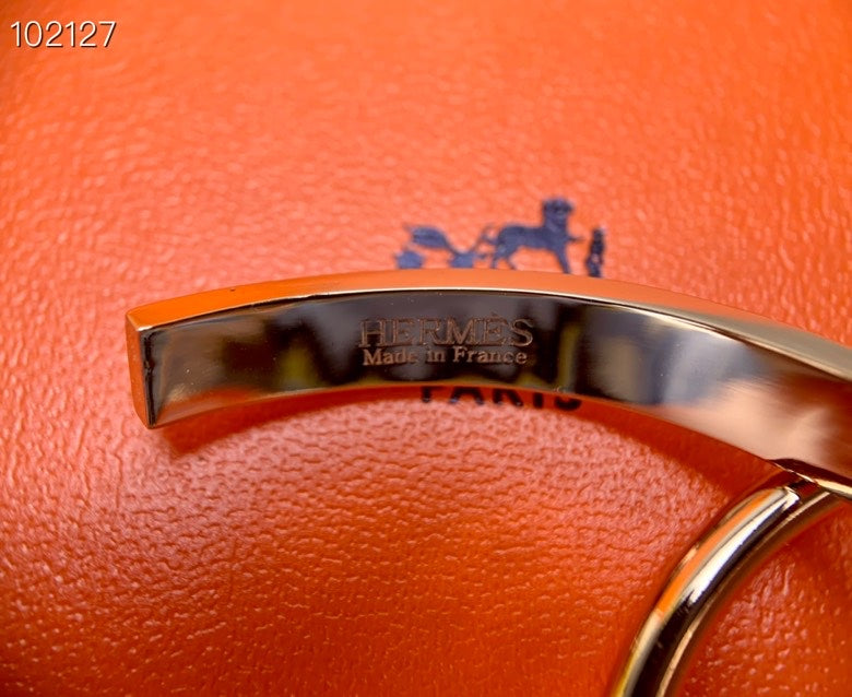 18K Kelly Hermès Cadenas Bracelet