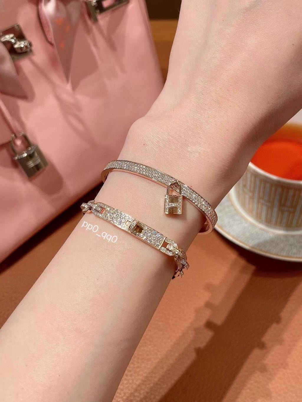 18K Kelly Hermès Lock Vintage Hermès Bracelet