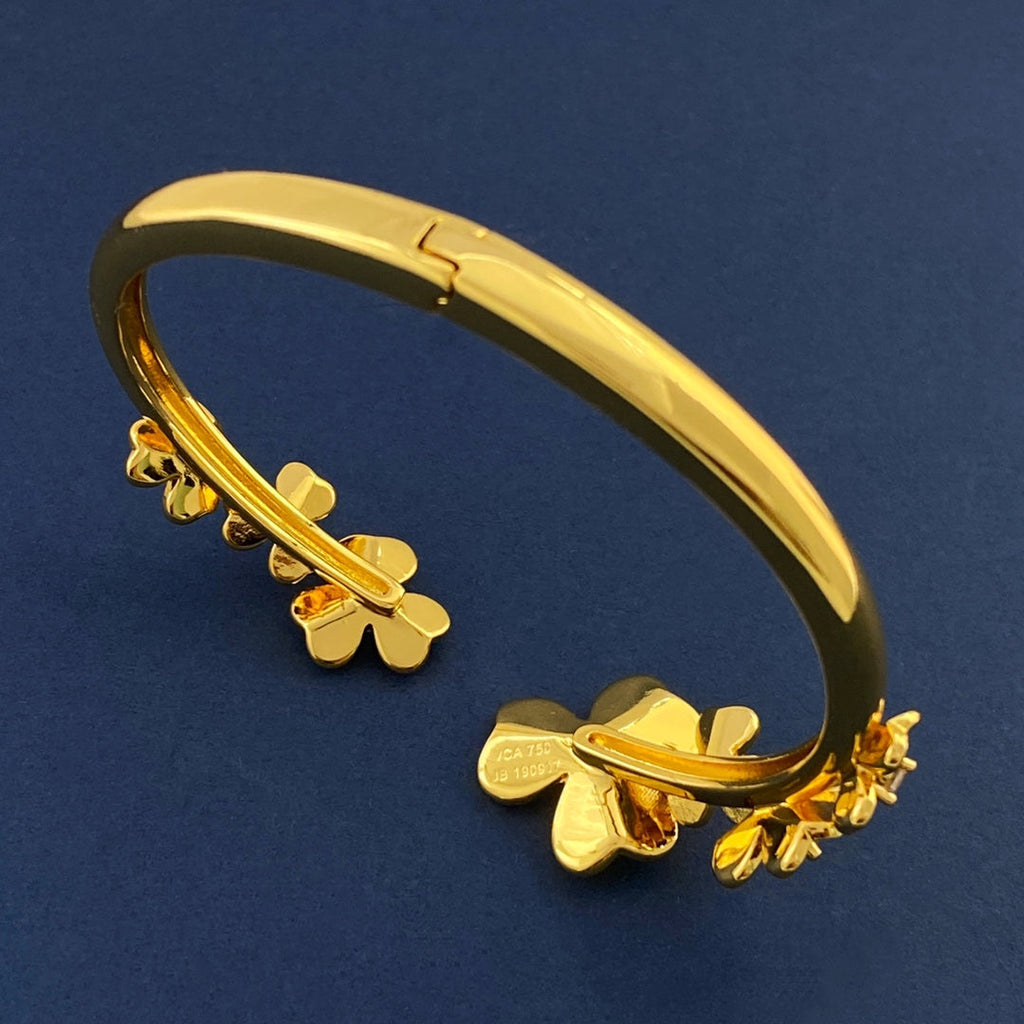 18K Van Cleef & Arpels Frivole Seven Flowers Bracelet