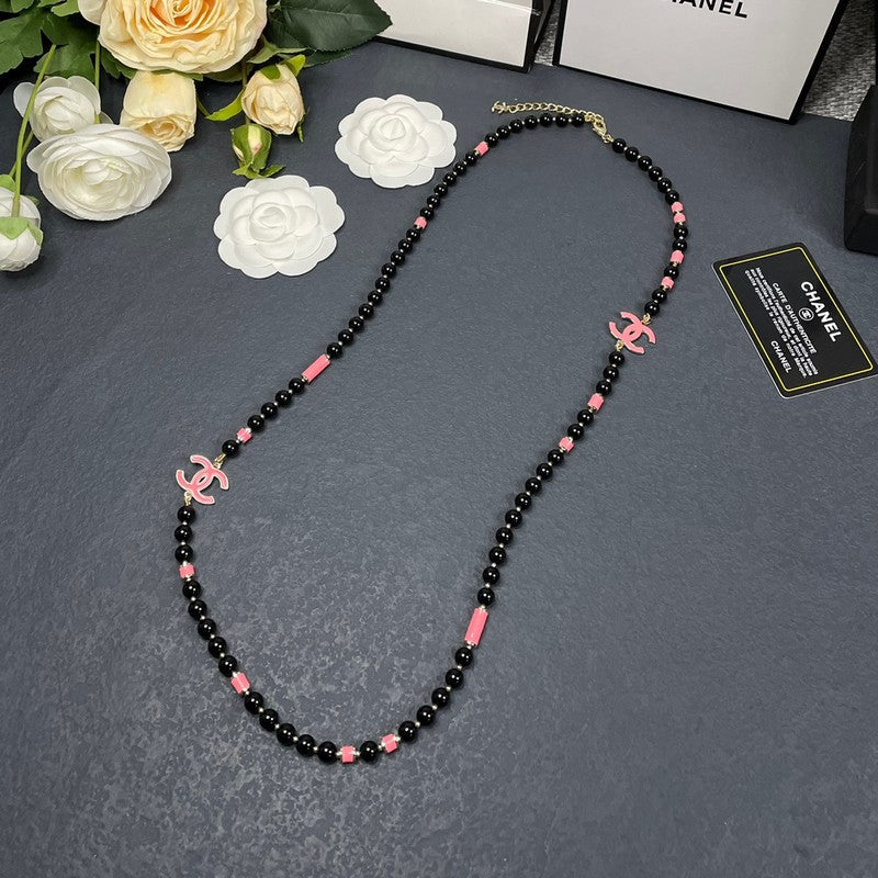 18K Chanel 24B Black Pearls Necklace