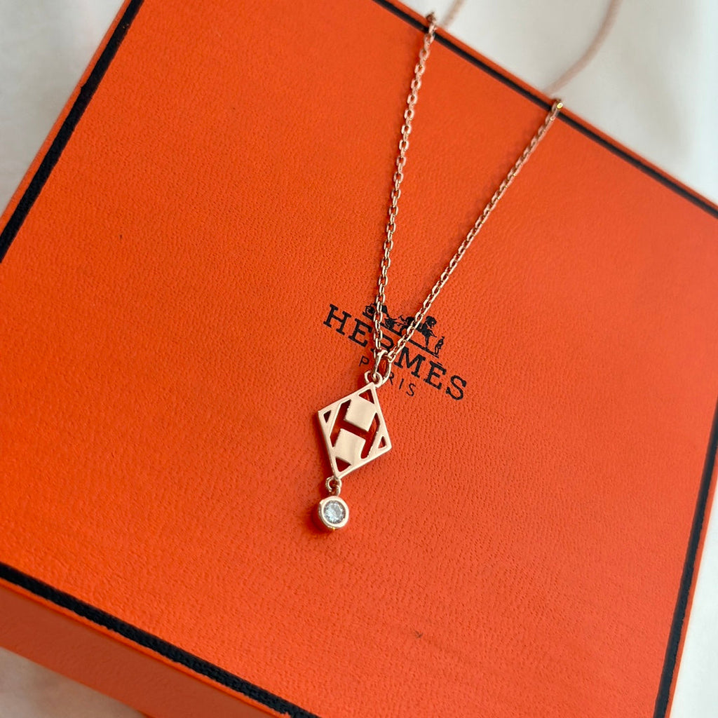 18K Gambade Pendant Hermès Necklace