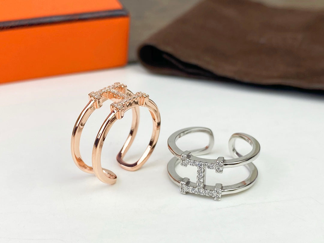 18K Ever Chaine D'ancre Hermès Ring