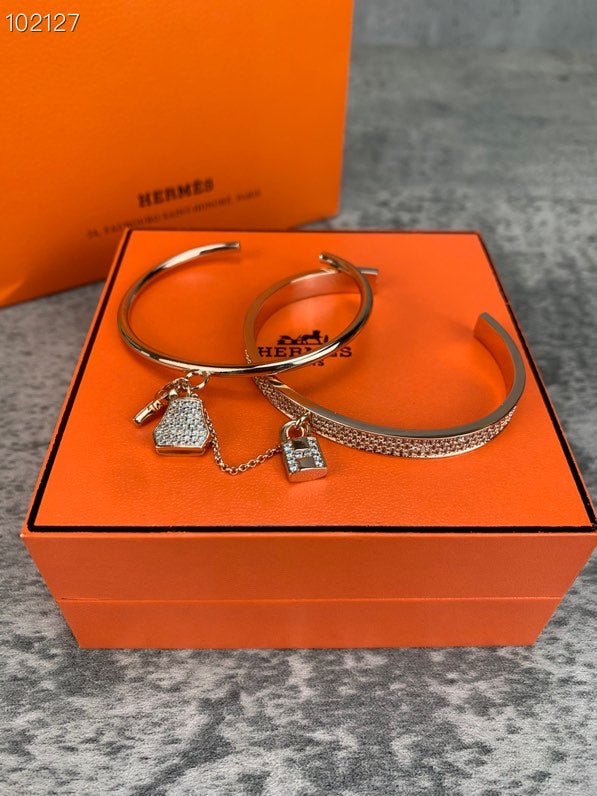 18K Kelly Hermès Cadenas Bracelet