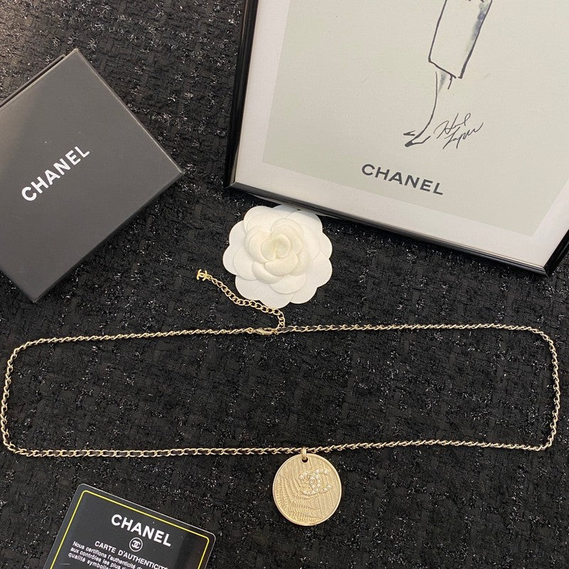 18K Chanel 22S Vintage Necklace