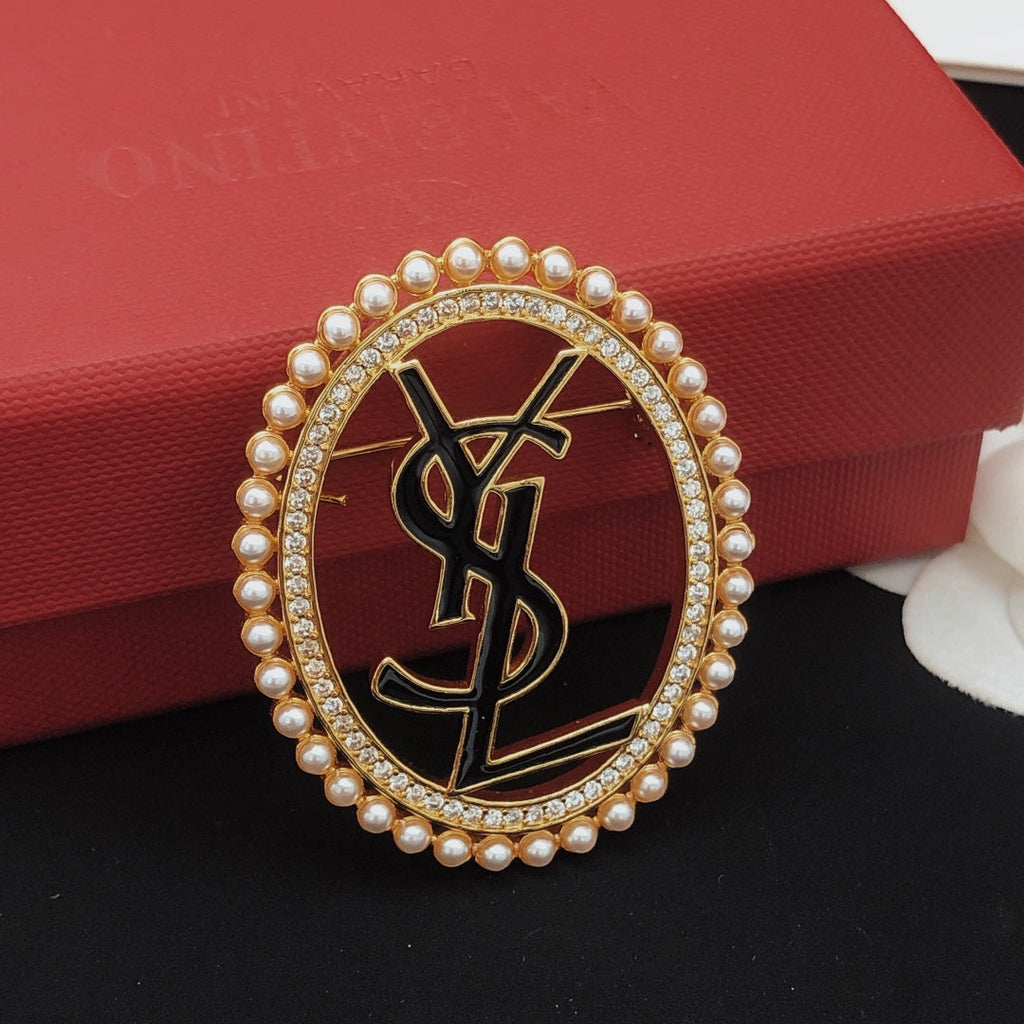 18K Saint Laurent Oval Pearls Brooch