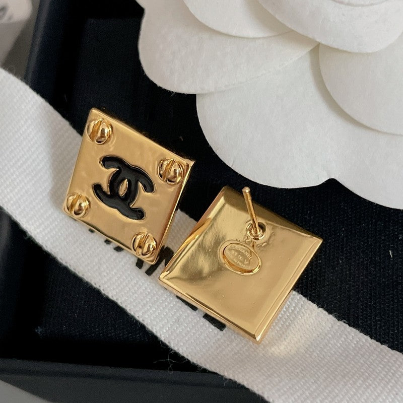 18K Chanel Black Gold Square Earrings