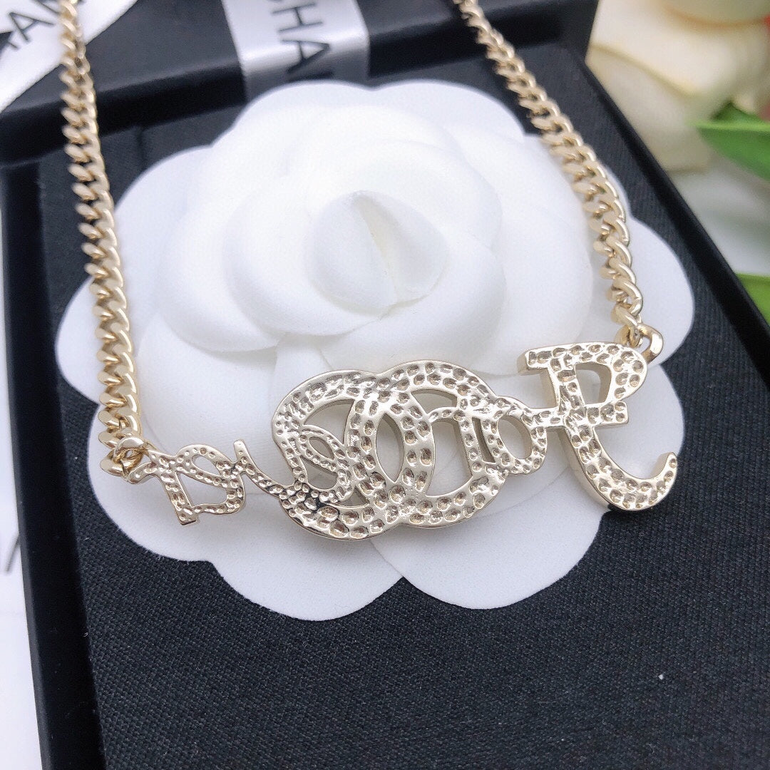 18K Chanel Forever Necklace