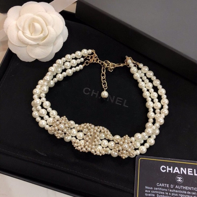 18K Chanel Pearl Choker Necklace