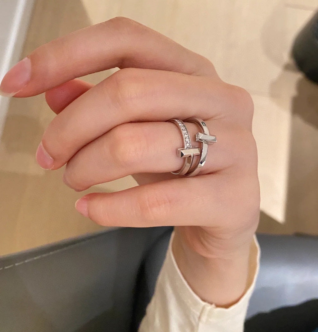 18K Tiffany & Co. T1 Ring