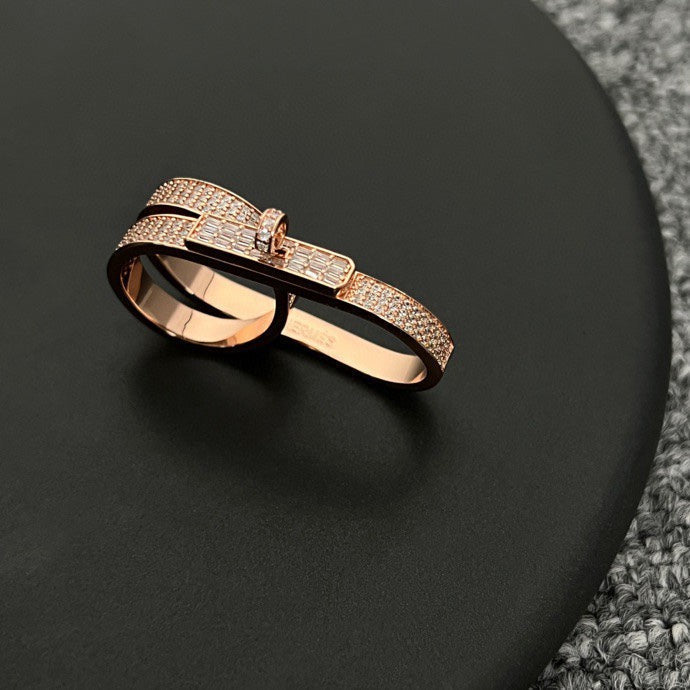 18K Kelly Gavroche Double Hermès Ring