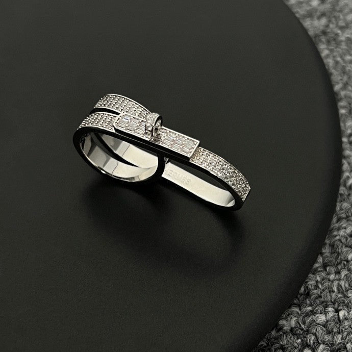 18K Kelly Gavroche Double Hermès Ring
