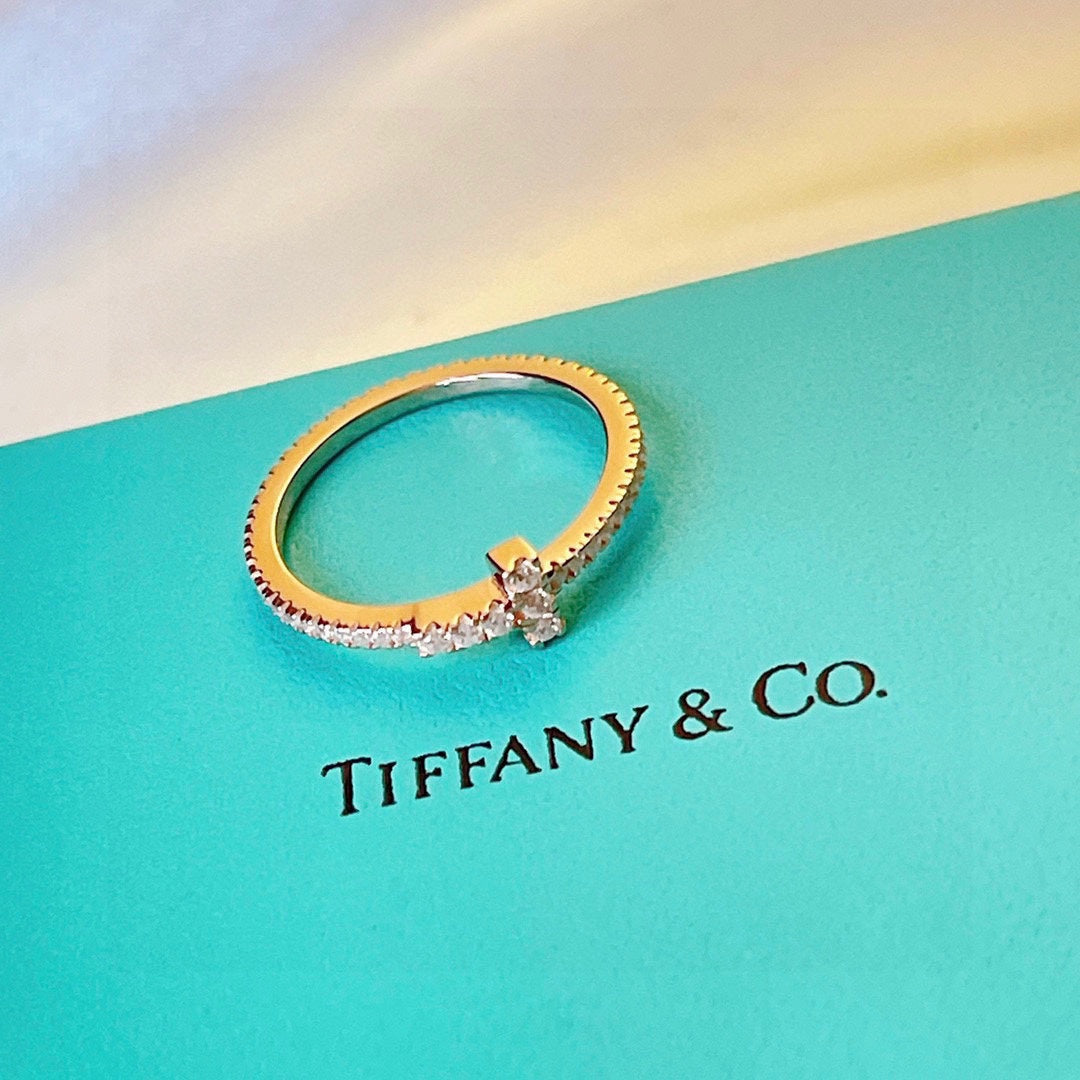 18K Tiffany & Co. Diamond Wire Ring