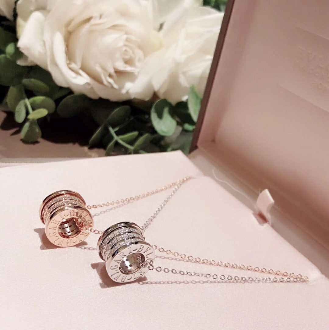 18K BVLGARI B.ZERO1 Demi-Pave Diamonds Necklace
