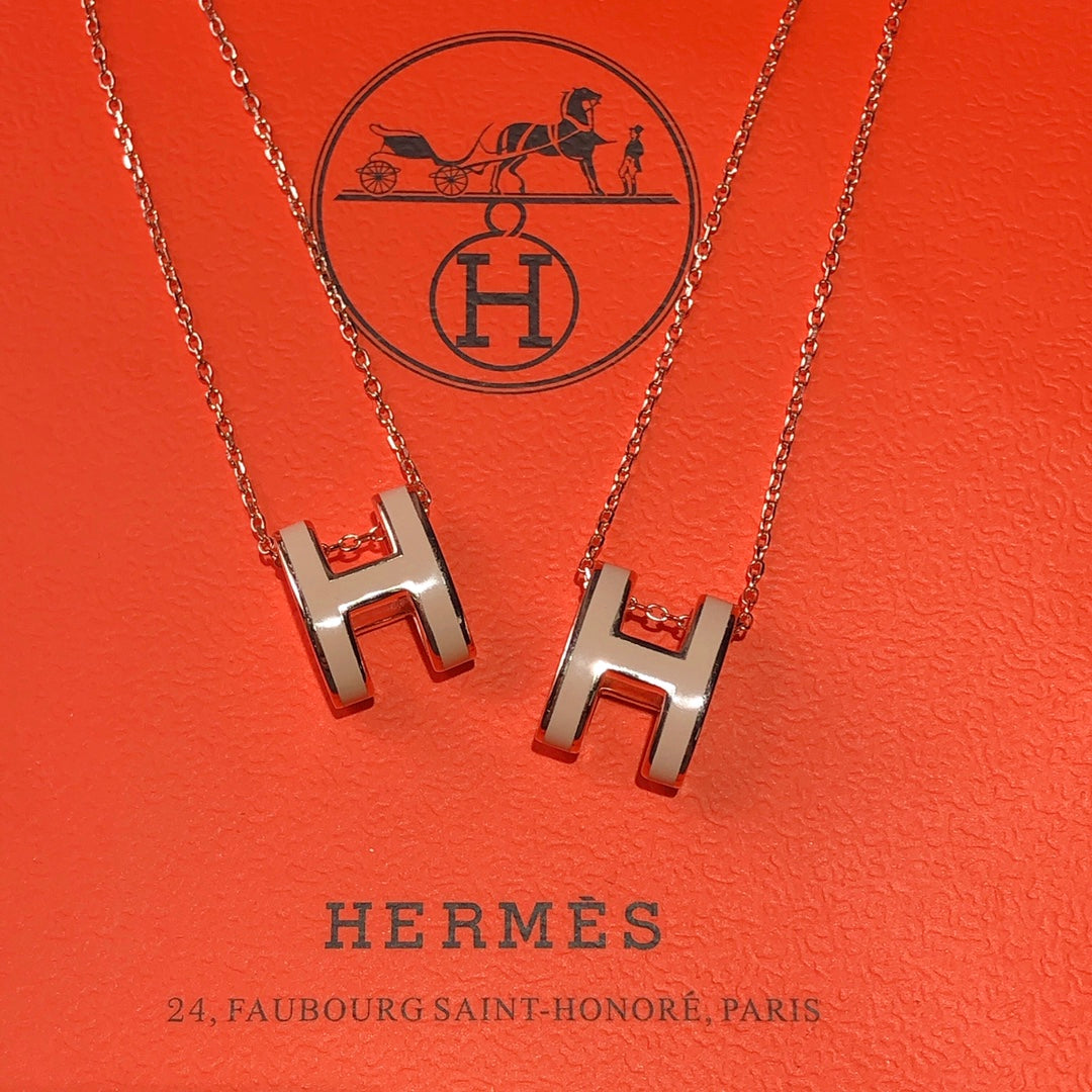 18K Mini Pop Hermès Grey Necklace