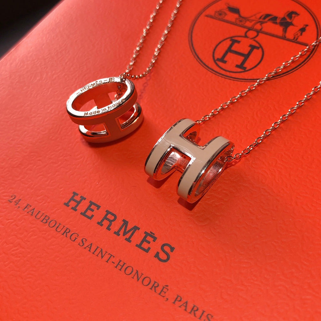 18K Mini Pop Hermès Grey Necklace