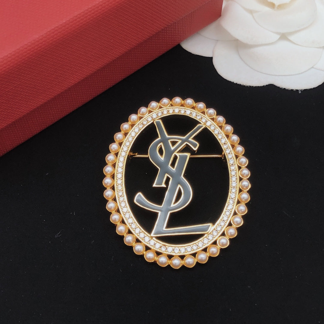 18K Saint Laurent Oval Pearls Brooch