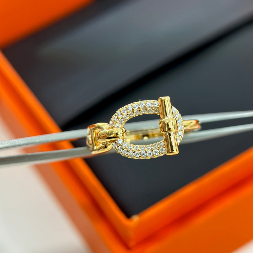 18K Adage Hermès Ring