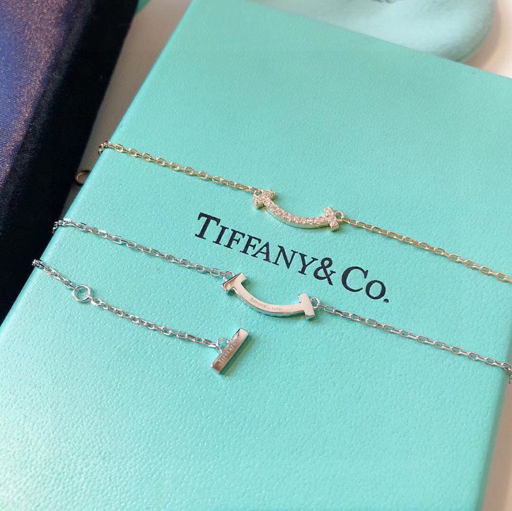 18K Tiffany & Co. Smile Diamond Bracelet