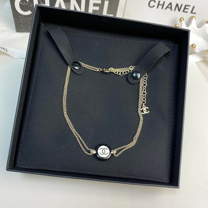 18K Chanel Chain Choker Necklace