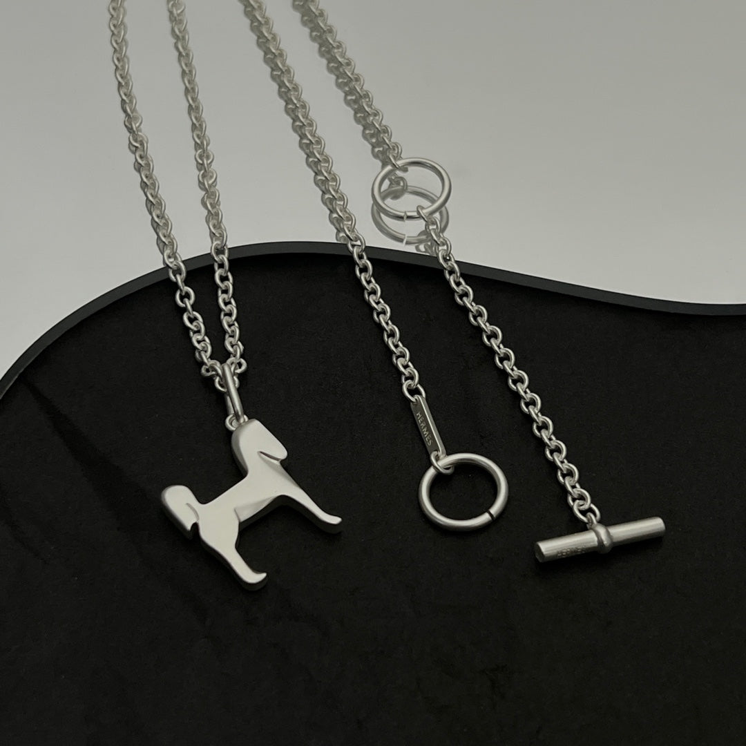 18K Panache Pendant Hermès Necklace